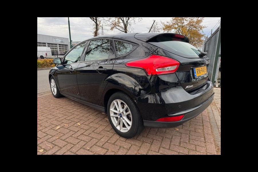 Ford Focus 1.0 125pk 5deurs Lease Edition Airco/ECC,Navigatie,Leder Interieur