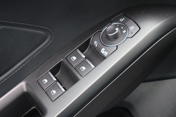 Ford FOCUS Wagon 1.5 EcoBoost ST Line X Business org.NL trekhaak a.camera el.klep winter-pack