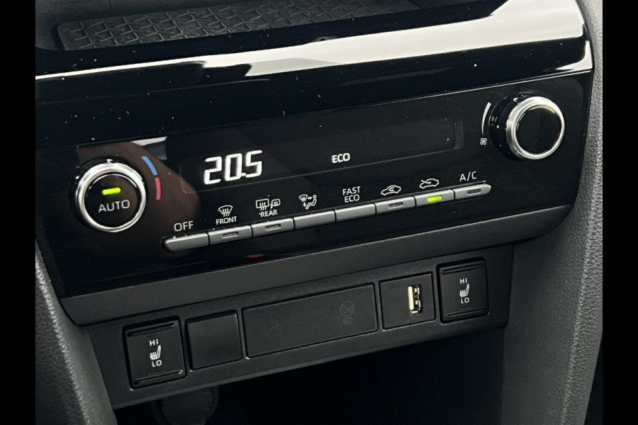 Toyota Yaris Cross 1.5 Hybrid Dynamic | Trekhaak | Navi | Camera | ACC Toyota Yaris Cross 1.5 Hybrid Dynamic | Trekhaak | Navi | Camera | ACC