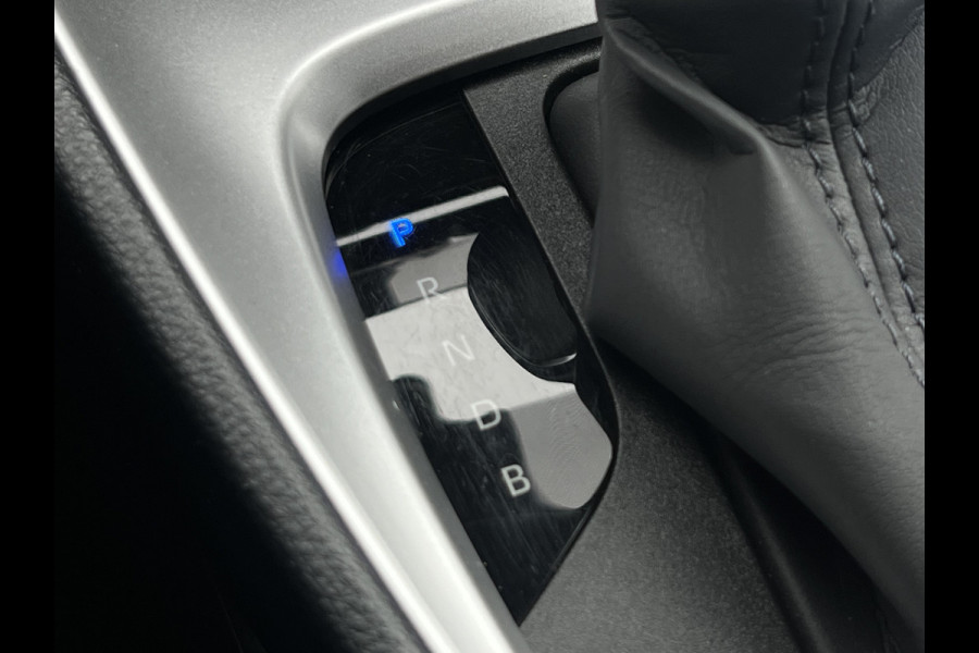 Toyota Yaris Cross 1.5 Hybrid Dynamic | Trekhaak | Navi | Camera | ACC Toyota Yaris Cross 1.5 Hybrid Dynamic | Trekhaak | Navi | Camera | ACC