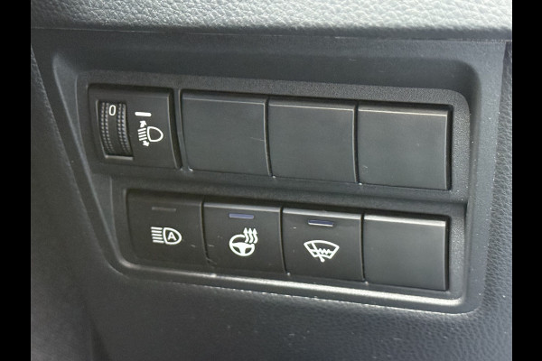 Toyota Yaris Cross 1.5 Hybrid Dynamic | CarPlay | Camera | ACC | Keyless | LED | DAB | 17 inch