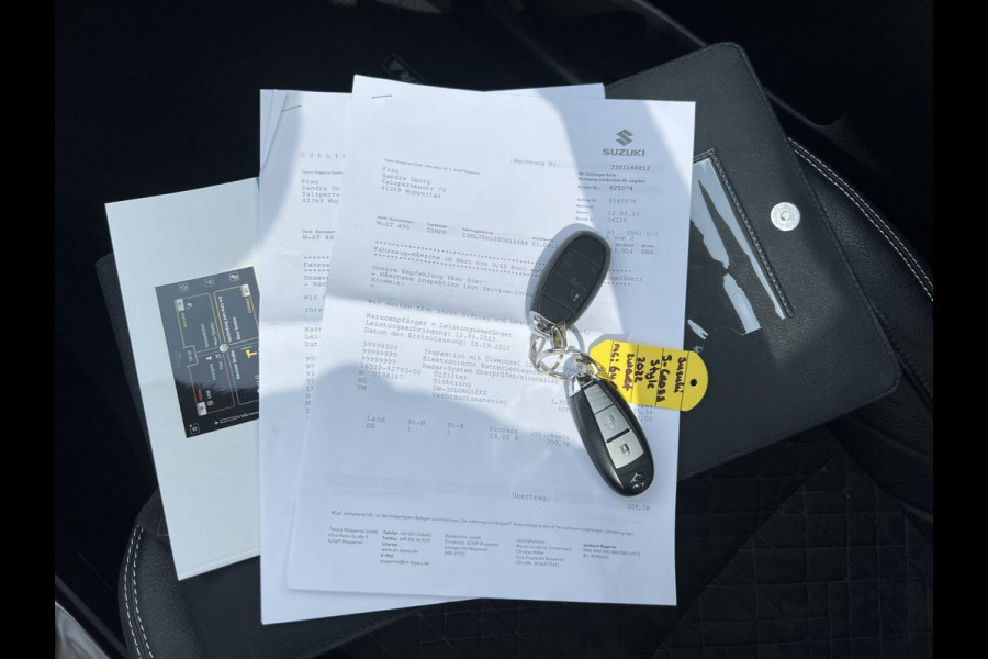 Suzuki Vitara 1.5 Hybrid Style AllGrip | Navi | Pano | LED | Camera Suzuki Vitara 1.5 Hybrid Style AllGrip | Navi | Pano | LED | Camera