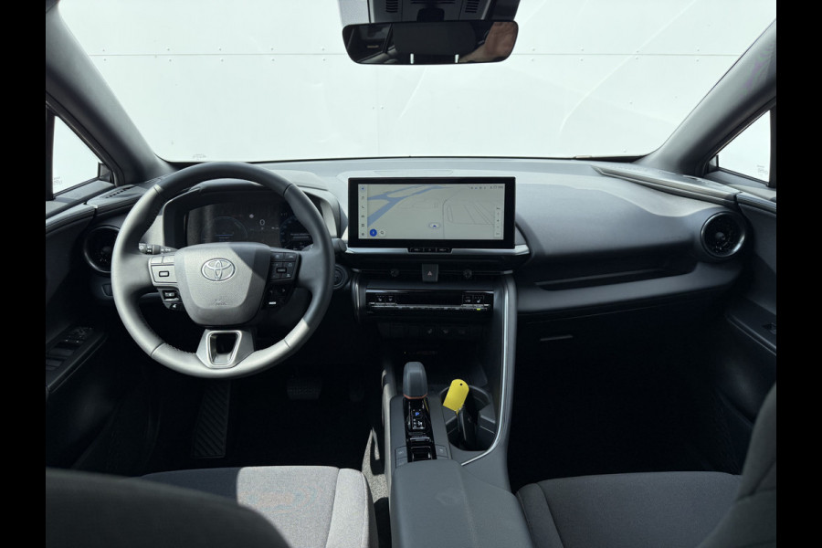 Toyota C-HR 2.0 Plug-in Hybrid 220 Dynamic | ACC | Camera | Navi XL | Keyless | Winter-Pakket | 18 inch