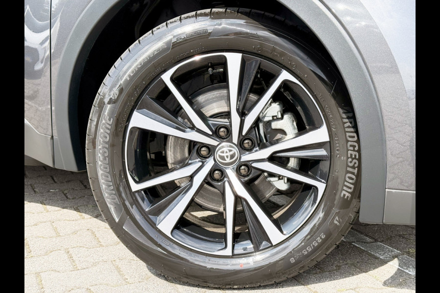 Toyota C-HR 2.0 Plug-in Hybrid 220 Dynamic | ACC | Camera | Navi XL | Keyless | Winter-Pakket | 18 inch