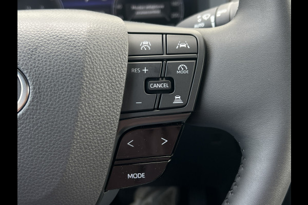 Toyota C-HR 2.0 Hybrid 200 Dynamic Plus | ZONDER STEKKER! | Navi XL | Winter Pack | Camera | ACC