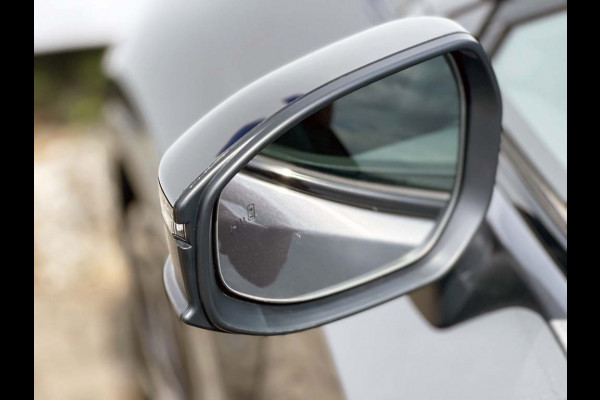 Toyota C-HR 2.0 Hybrid 200 Dynamic Plus | ZONDER STEKKER! | Navi XL | Winter Pack | Camera | ACC