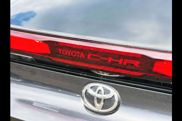 Toyota C-HR 2.0 Hybrid 200 Dynamic Plus | ZONDER STEKKER! | Navi XL | Winter Pack | Camera | ACC