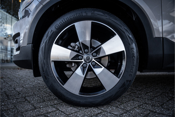 Volvo XC40 1.5 T2 Business Pro Aut.8 ** Panodak ** Camera ** 19inch ** Winter-line NAP!!