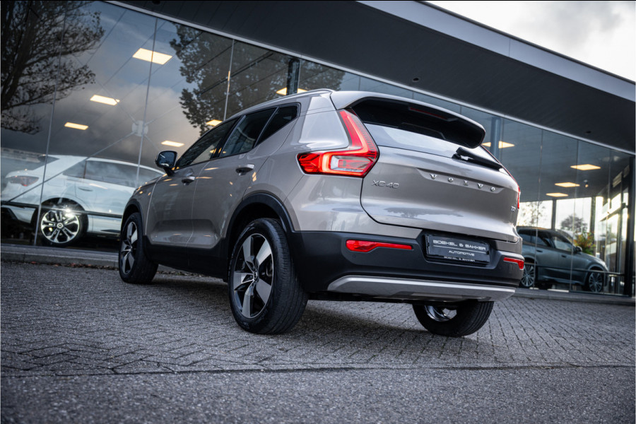 Volvo XC40 1.5 T2 Business Pro Aut.8 ** Panodak ** Camera ** 19inch ** Winter-line NAP!!