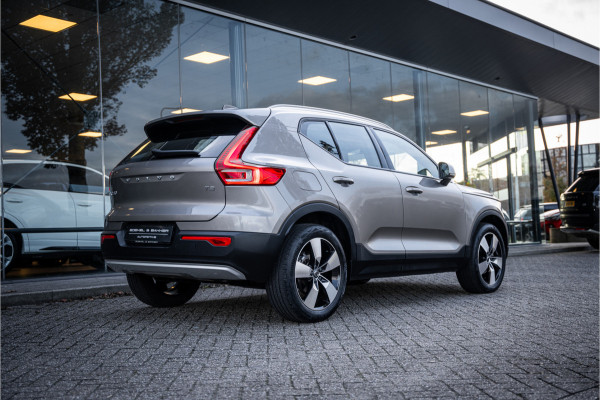 Volvo XC40 1.5 T2 Business Pro Aut.8 ** Panodak ** Camera ** 19inch ** Winter-line NAP!!