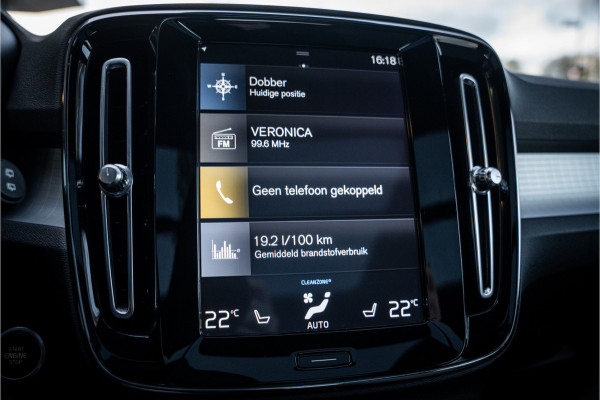 Volvo XC40 1.5 T2 Business Pro Aut.8 ** Panodak ** Camera ** 19inch ** Winter-line NAP!!