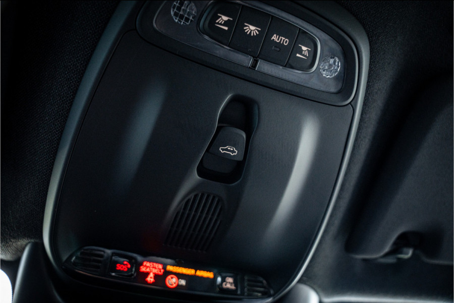 Volvo XC40 1.5 T2 Business Pro Aut.8 ** Panodak ** Camera ** 19inch ** Winter-line NAP!!