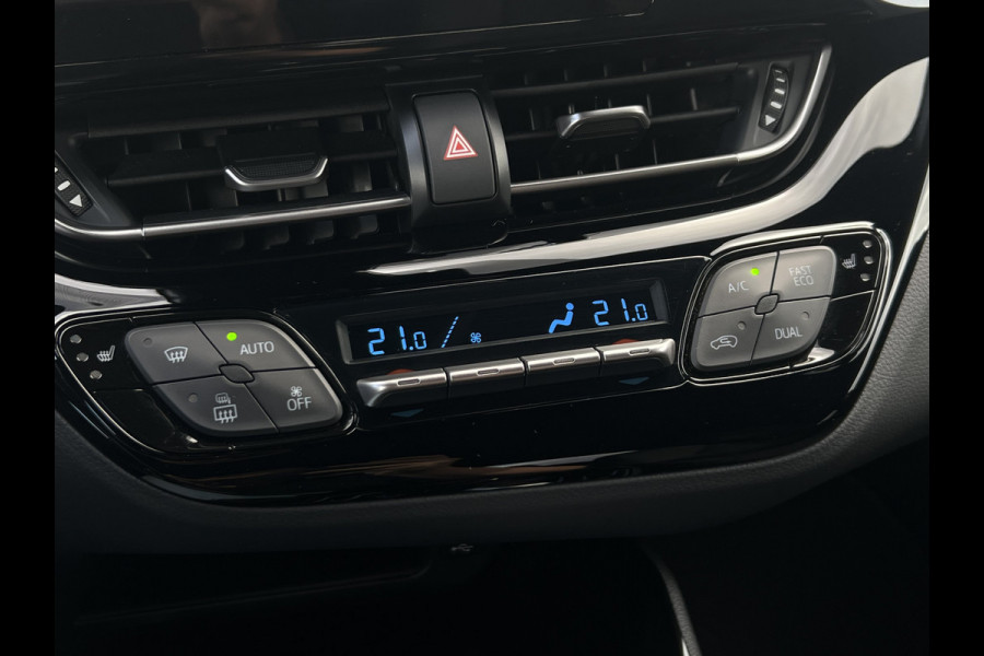 Toyota C-HR 2.0 Hybrid Bi-Tone | Navi | Carplay | Dodehoek | Park Assist | Camera
