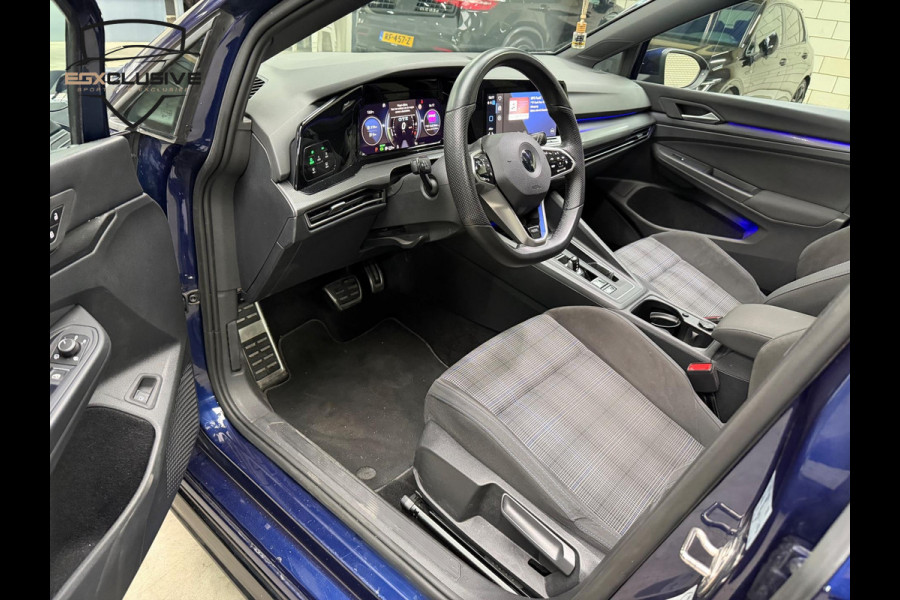 Volkswagen Golf 1.4 eHybrid GTE Pano/Camera/Keyless Volkswagen Golf 1.4 eHybrid GTE Pano/Camera/Keyless