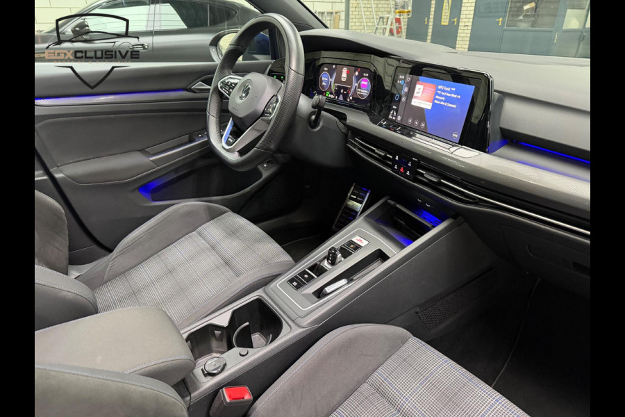 Volkswagen Golf 1.4 eHybrid GTE Pano/Camera/Keyless Volkswagen Golf 1.4 eHybrid GTE Pano/Camera/Keyless