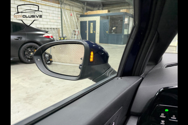 Volkswagen Golf 1.4 eHybrid GTE Pano/Camera/Keyless Volkswagen Golf 1.4 eHybrid GTE Pano/Camera/Keyless