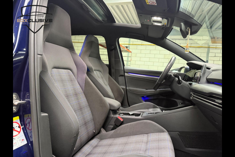 Volkswagen Golf 1.4 eHybrid GTE Pano/Camera/Keyless Volkswagen Golf 1.4 eHybrid GTE Pano/Camera/Keyless