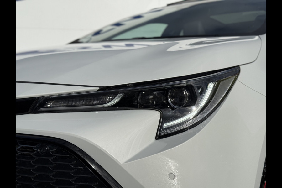 Toyota Corolla Touring Sports 2.0 Hybrid Business GR-Sport | Pano | Trekhaak | JBL | ACC | Keyless | LED | 18 inch