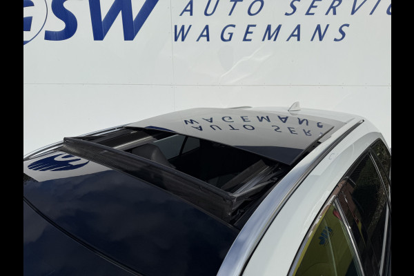 Toyota Corolla Touring Sports 2.0 Hybrid Business GR-Sport | Pano | Trekhaak | JBL | ACC | Keyless | LED | 18 inch