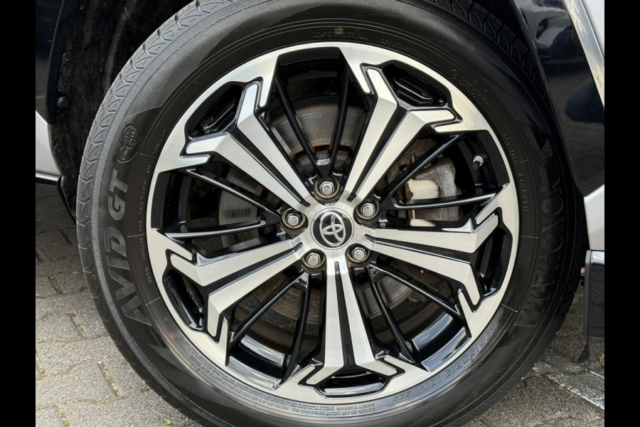Toyota RAV4 2.5 Plug-in Hybrid AWD Bi-Tone Plus | Trekhaak | Memory | CarPlay | ACC | Camera | 19 inch