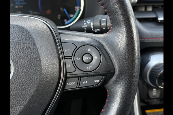 Toyota RAV4 2.5 Plug-in Hybrid AWD Bi-Tone Plus | Trekhaak | Memory | CarPlay | ACC | Camera | 19 inch