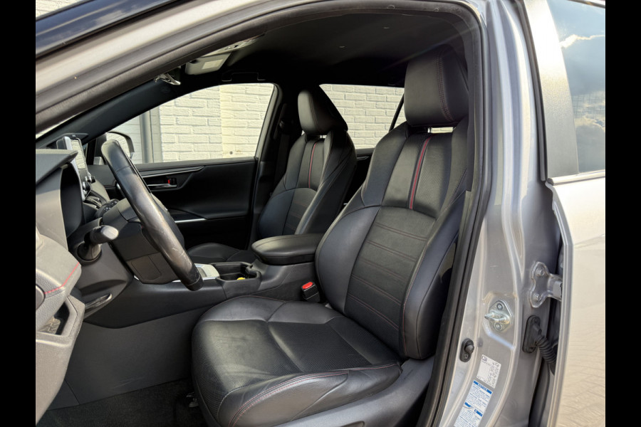 Toyota RAV4 2.5 Plug-in Hybrid AWD Bi-Tone Plus | Trekhaak | Memory | CarPlay | ACC | Camera | 19 inch
