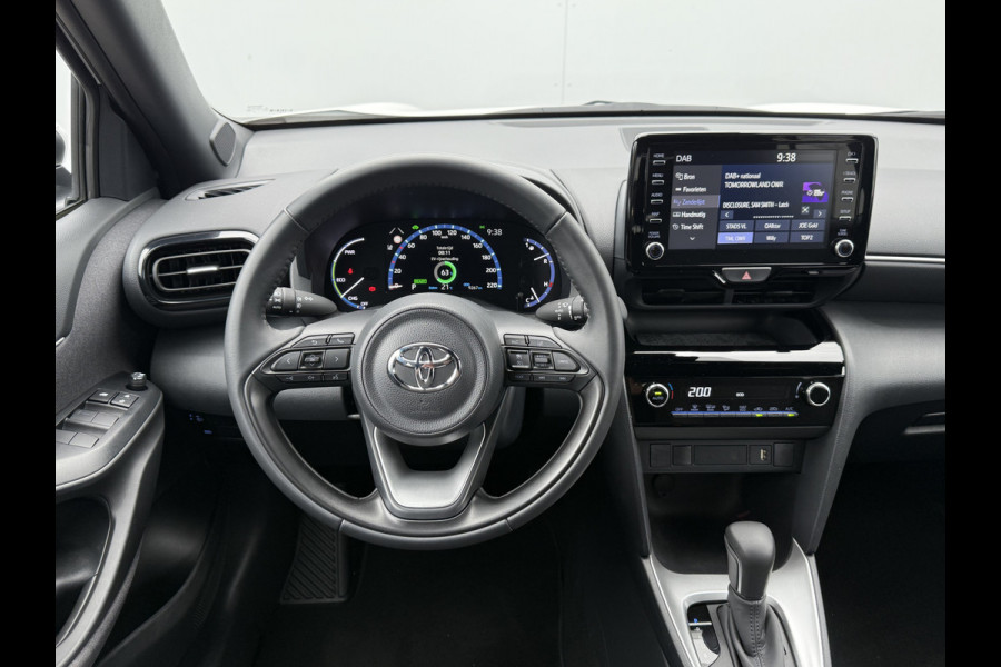Toyota Yaris Cross 1.5 Hybrid Dynamic | CarPlay | ACC | Camera | LED | DAB | 17 inch
