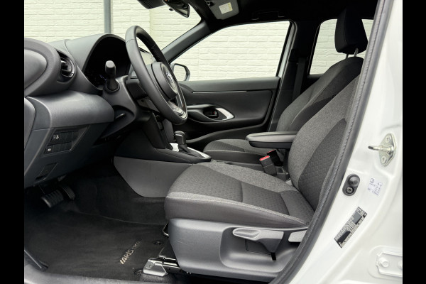 Toyota Yaris Cross 1.5 Hybrid Dynamic | CarPlay | ACC | Camera | LED | DAB | 17 inch