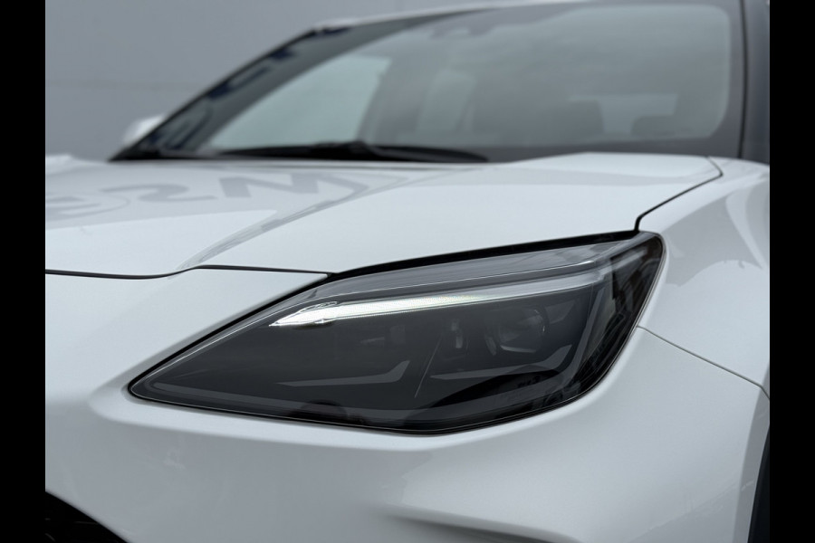 Toyota Yaris Cross 1.5 Hybrid Dynamic | CarPlay | ACC | Camera | LED | DAB | 17 inch