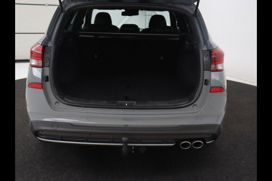 Hyundai i30 1.5 T-GDi MHEV N Line | Trekhaak | Sportstoelen | Stoelverwarming | Full LED | Carplay | Camera | Leder/Alcantara | Memory | Keyless | Climate control