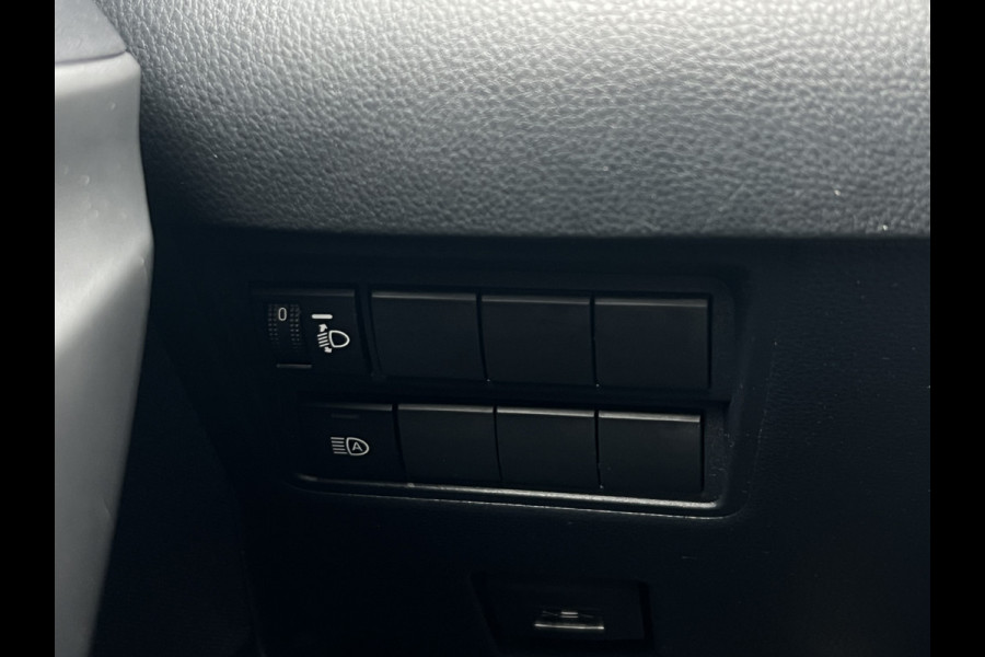 Toyota Yaris 1.5 Hybrid Dynamic | Trekhaak | LED | ACC | Stoelverwarming | Camera