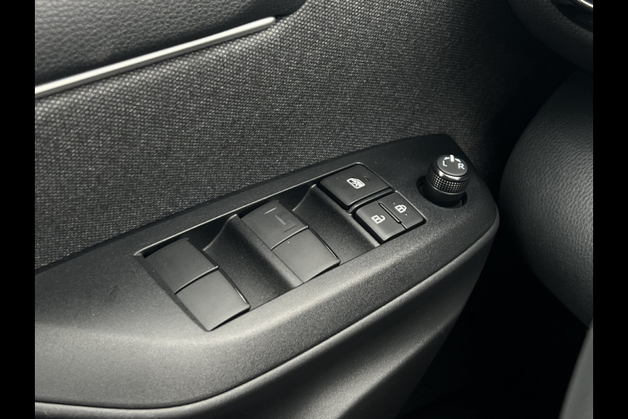 Toyota Yaris 1.5 Hybrid Dynamic | Trekhaak | LED | ACC | Stoelverwarming | Camera