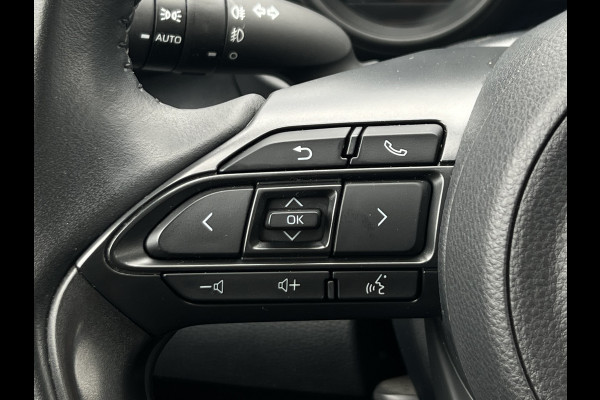 Toyota Yaris 1.5 Hybrid Dynamic | Trekhaak | LED | ACC | Stoelverwarming | Camera