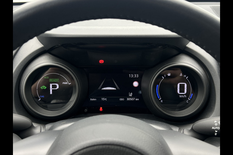 Toyota Yaris 1.5 Hybrid Dynamic | Trekhaak | LED | ACC | Stoelverwarming | Camera
