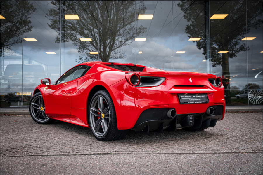 Ferrari 488 3.9 Spider HELE ** NL geleverd ** Atelier ** Carbon ** Titanium Exhaust ** 360 Camera ** Scuderia Shields ** NAP!