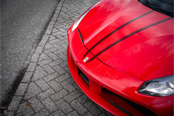 Ferrari 488 3.9 Spider HELE ** NL geleverd ** Atelier ** Carbon ** Titanium Exhaust ** 360 Camera ** Scuderia Shields ** NAP!