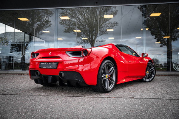 Ferrari 488 3.9 Spider HELE ** NL geleverd ** Atelier ** Carbon ** Titanium Exhaust ** 360 Camera ** Scuderia Shields ** NAP!