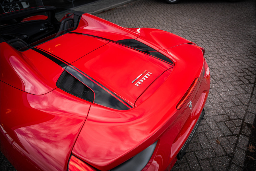 Ferrari 488 3.9 Spider HELE ** NL geleverd ** Atelier ** Carbon ** Titanium Exhaust ** 360 Camera ** Scuderia Shields ** NAP!