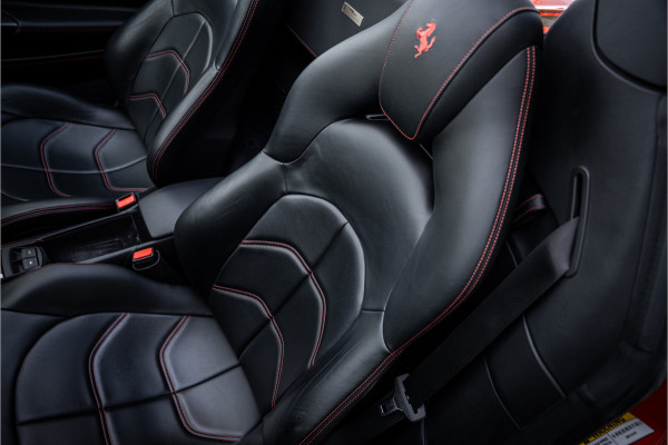 Ferrari 488 3.9 Spider HELE ** NL geleverd ** Atelier ** Carbon ** Titanium Exhaust ** 360 Camera ** Scuderia Shields ** NAP!