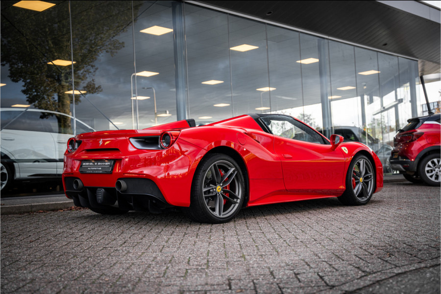 Ferrari 488 3.9 Spider HELE ** NL geleverd ** Atelier ** Carbon ** Titanium Exhaust ** 360 Camera ** Scuderia Shields ** NAP!