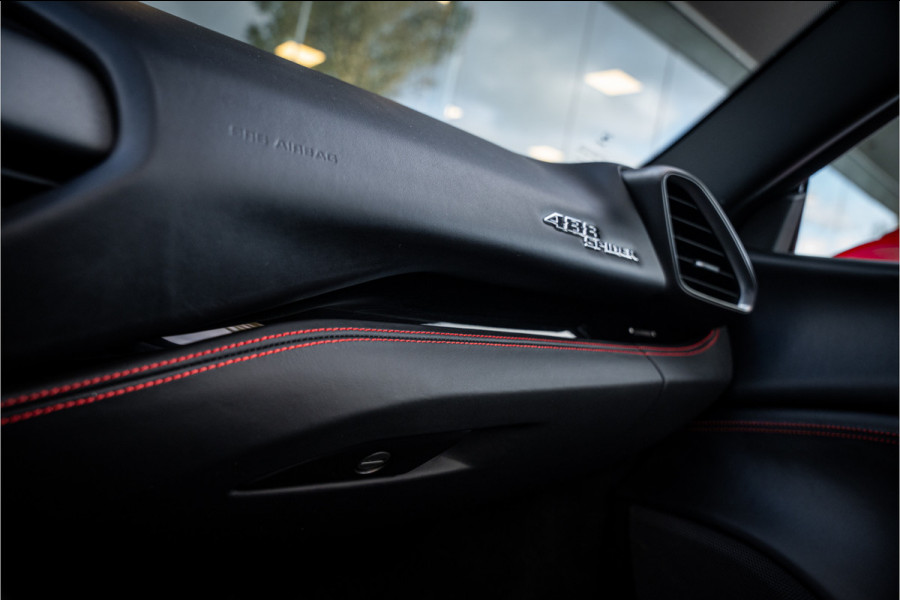 Ferrari 488 3.9 Spider HELE ** NL geleverd ** Atelier ** Carbon ** Titanium Exhaust ** 360 Camera ** Scuderia Shields ** NAP!