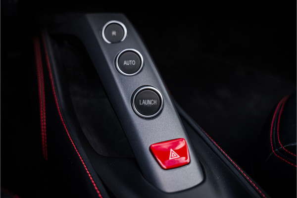 Ferrari 488 3.9 Spider HELE ** NL geleverd ** Atelier ** Carbon ** Titanium Exhaust ** 360 Camera ** Scuderia Shields ** NAP!