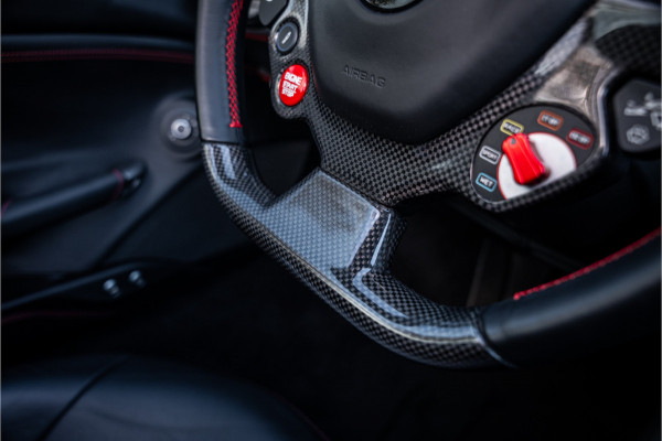 Ferrari 488 3.9 Spider HELE ** NL geleverd ** Atelier ** Carbon ** Titanium Exhaust ** 360 Camera ** Scuderia Shields ** NAP!