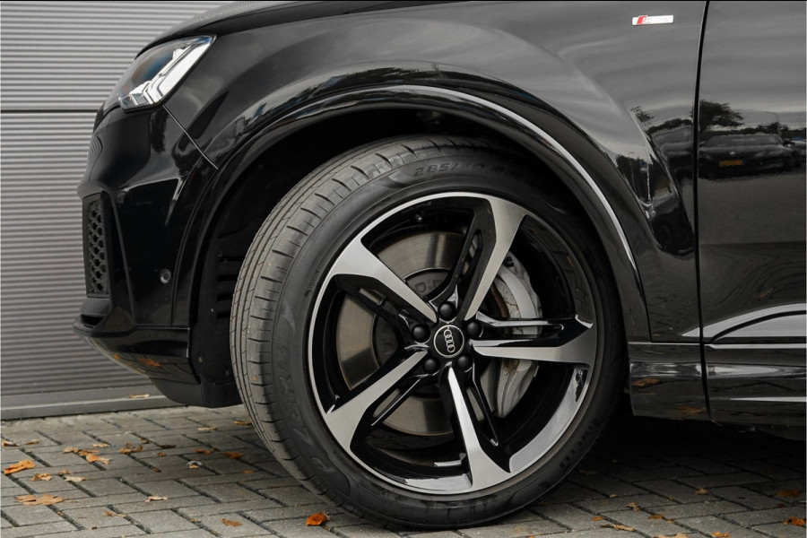 Audi Q7 55 TFSI e Quattro Pro Line Advanced S-Line Bose HUD Trekhaak Zwart Optiek