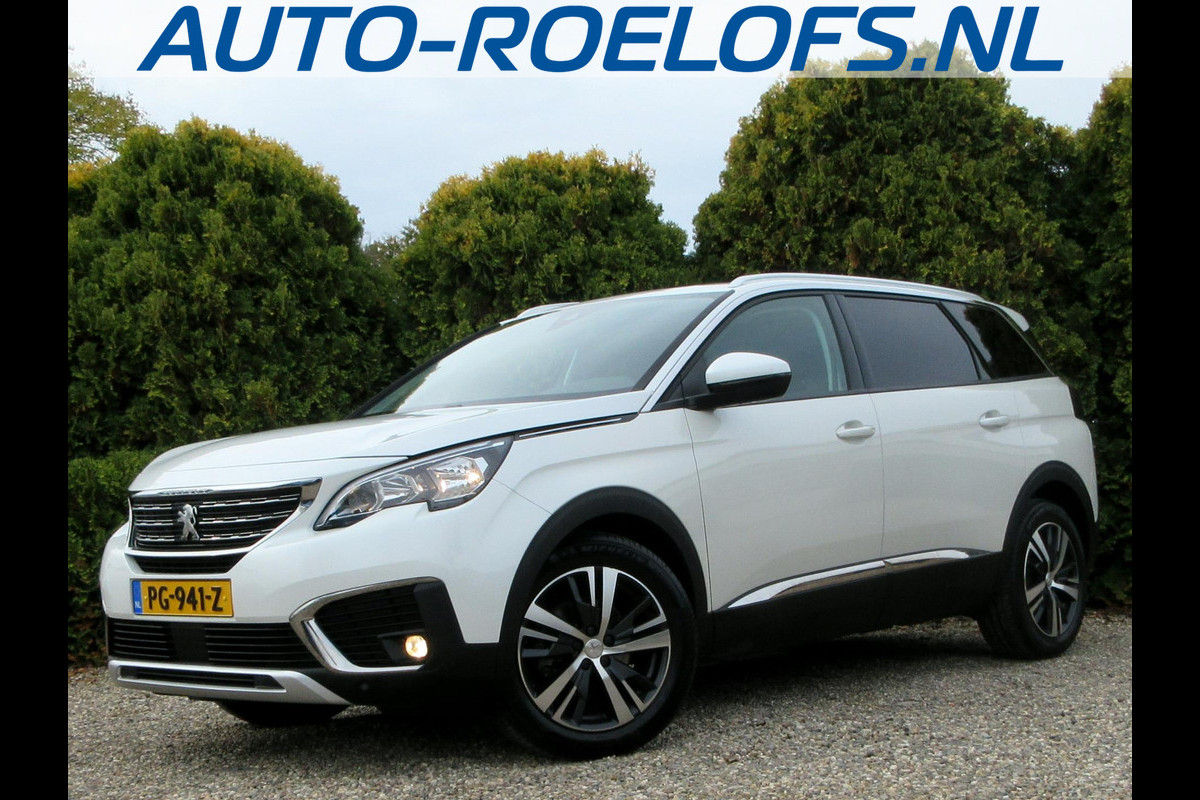 Peugeot 5008 1.6 e-THP Allure Automaat*7-pers*Pano.dak*Trekhaak* Peugeot 5008 1.6 e-THP Allure Automaat*7-pers*Pano.dak*Trekhaak*