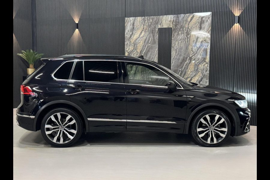 Volkswagen Tiguan 1.5 TSI 3x R-line|PANO||KEYLESS|SFEER|ACC|BOMVOL