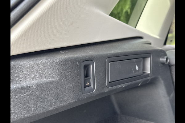 Volkswagen Tiguan 1.5 eTSI DSG LIFE EDITION TREKHAAK/NAVI/CAMERA/IQ-LIGHT