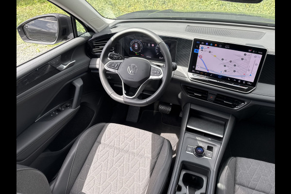 Volkswagen Tiguan 1.5 eTSI DSG LIFE EDITION TREKHAAK/NAVI/CAMERA/IQ-LIGHT