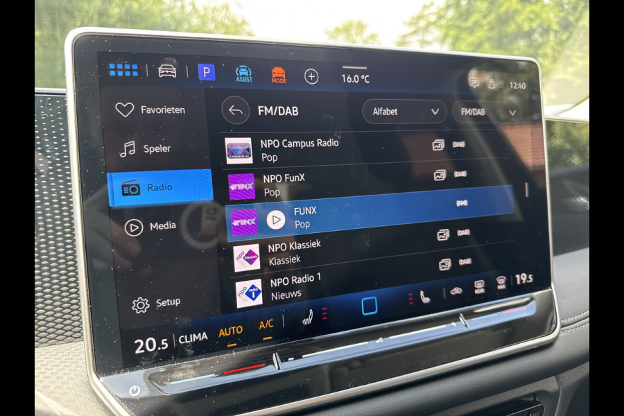 Volkswagen Tiguan 1.5 eTSI DSG LIFE EDITION TREKHAAK/NAVI/CAMERA/IQ-LIGHT