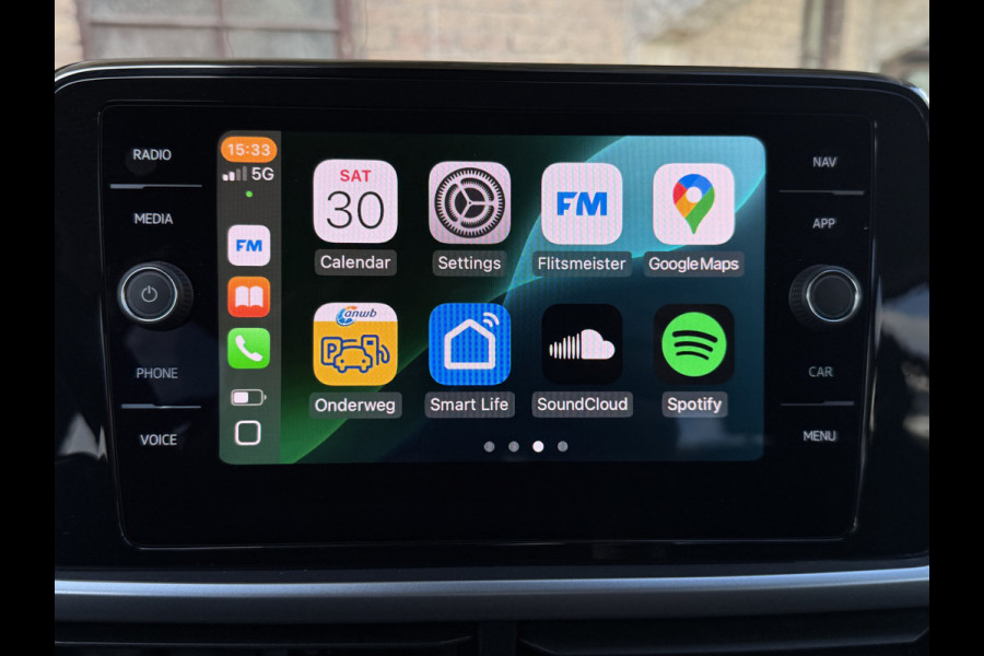 Volkswagen T-Roc TSI 115PK LIFE NAVI/PDC/CARPLAY